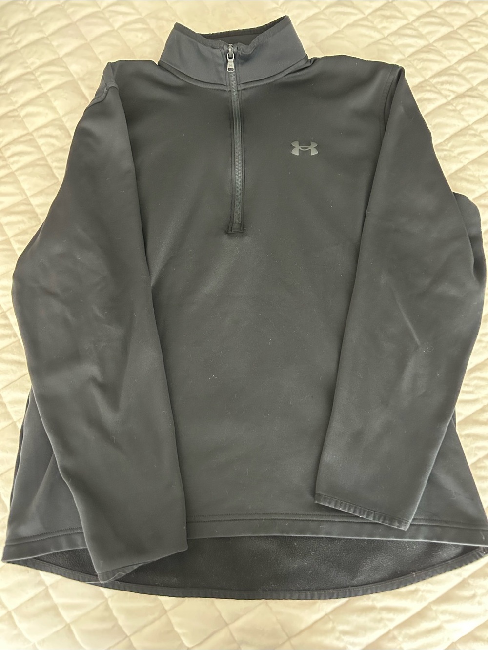Under Armour Men’s Black Half-Zip Pullover